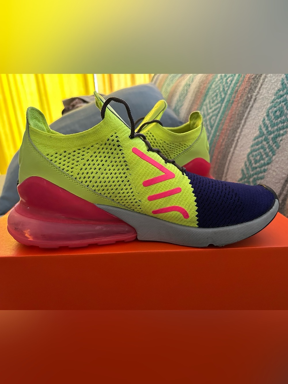 Nike AirMax 270